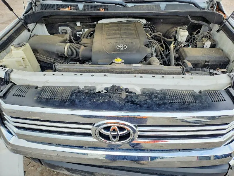 2016 TOYOTA TUNDRA SR5  