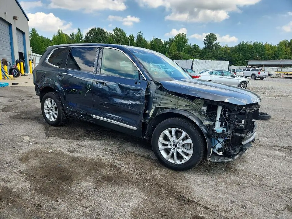2020 KIA TELLURIDE LX  