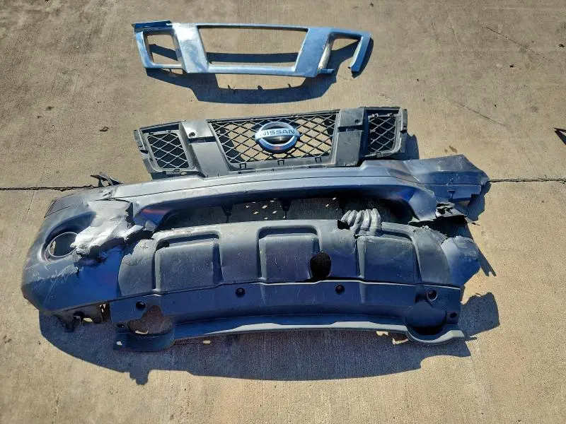 2017 NISSAN FRONTIER S  