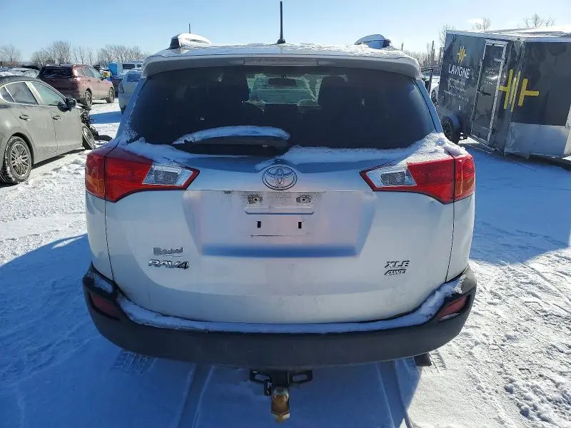 2013 TOYOTA RAV4 XLE  
