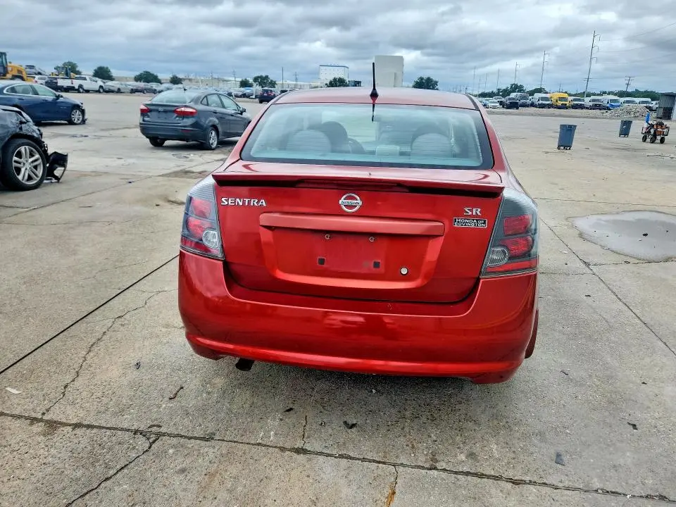 2010 NISSAN SENTRA 2.0  