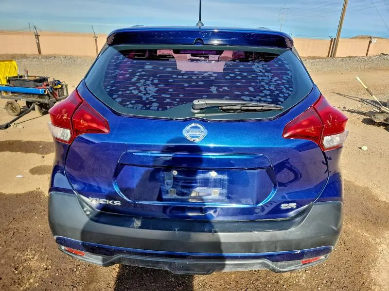 2018 NISSAN KICKS S  