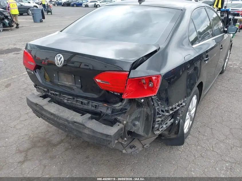 2013 VOLKSWAGEN JETTA 2.5L SE