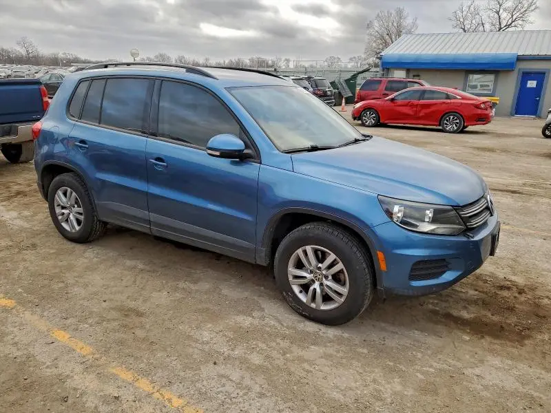 2017 VOLKSWAGEN TIGUAN S  