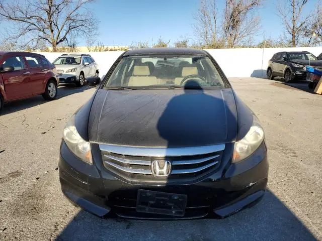 2011 HONDA ACCORD LX  