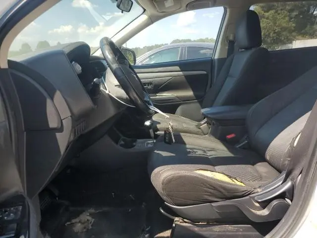 2016 MITSUBISHI OUTLANDER SE