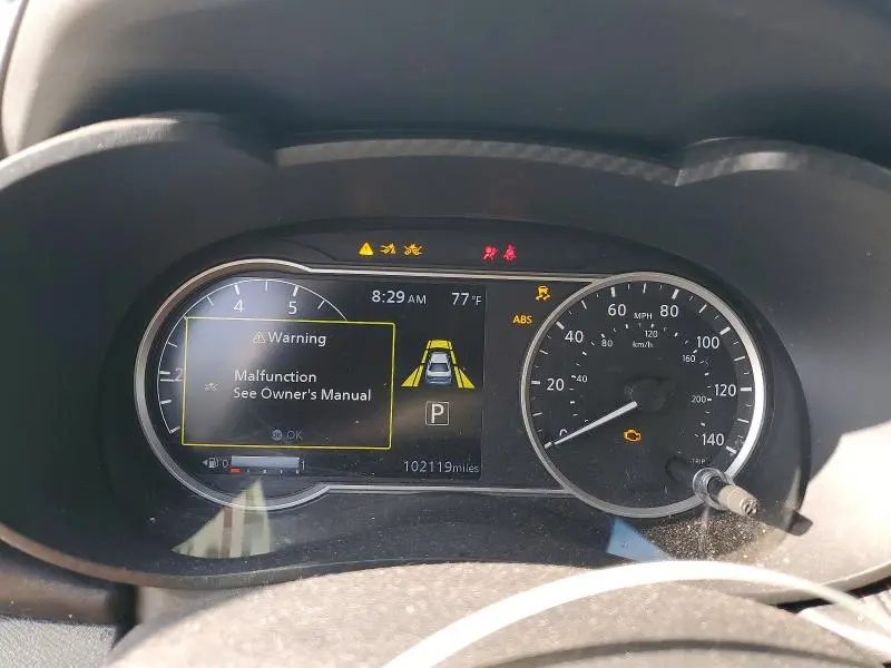2020 NISSAN VERSA SR  