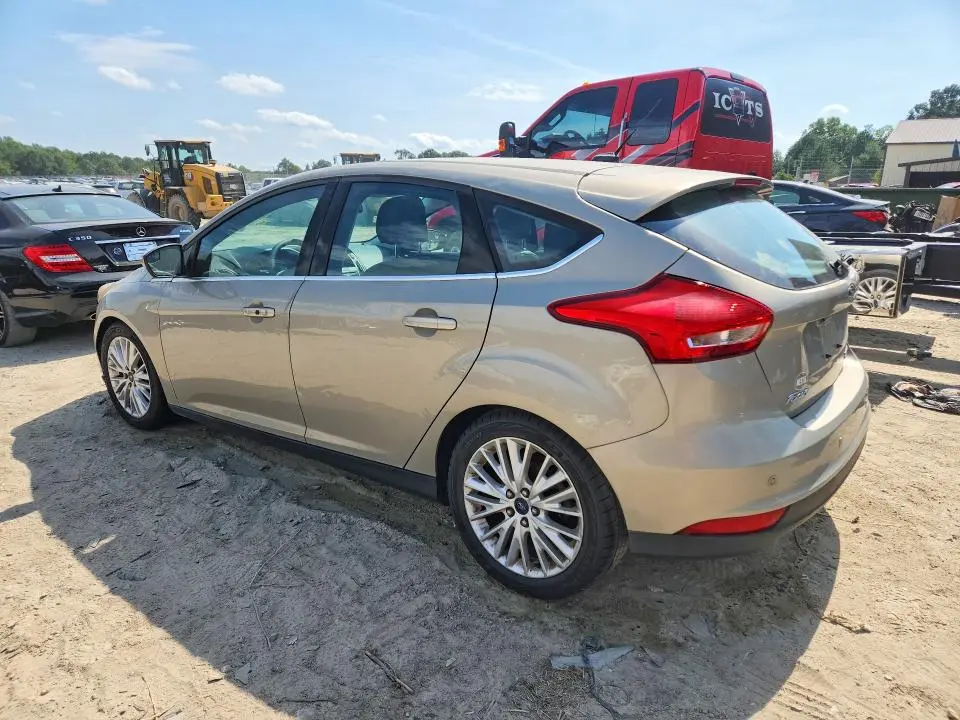 2016 FORD FOCUS TITANIUM  