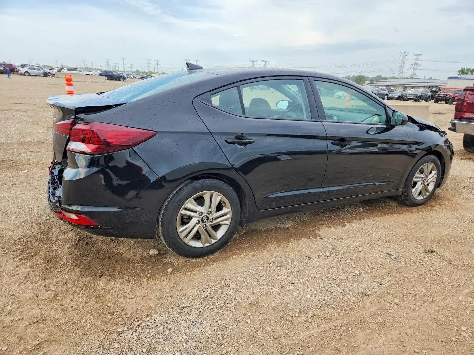 2019 HYUNDAI ELANTRA SEL  