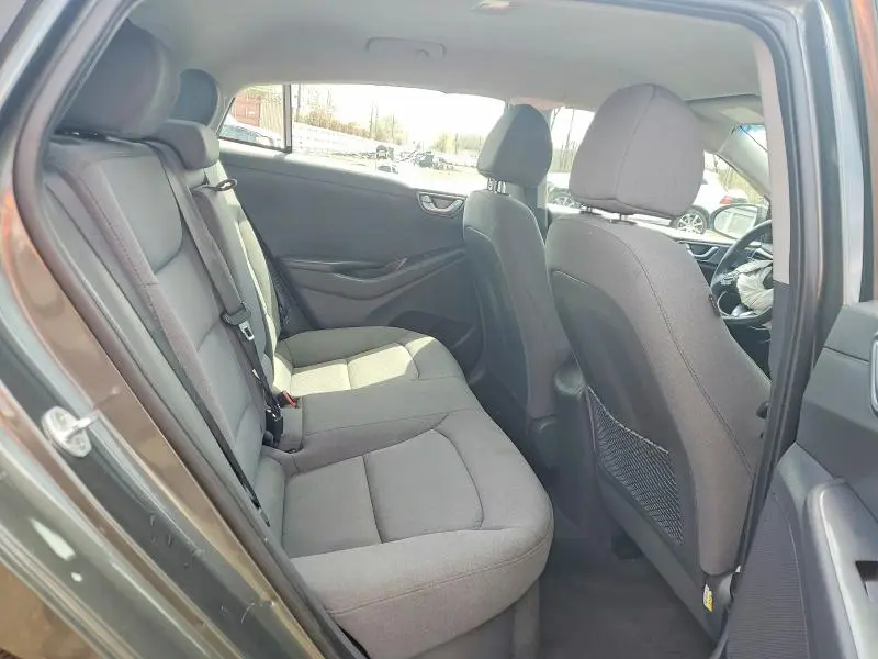 2021 HYUNDAI IONIQ SEL  