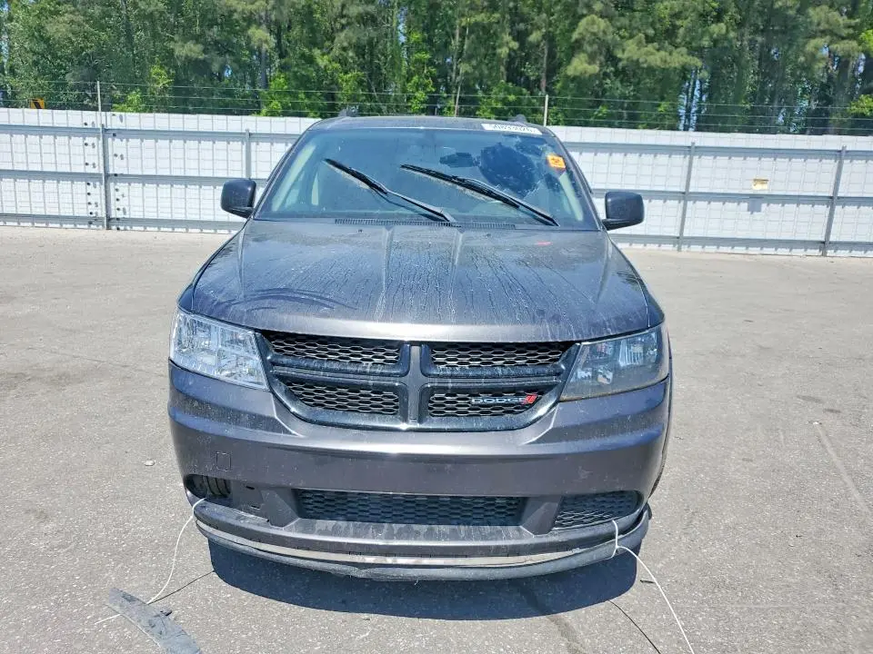 2020 DODGE JOURNEY SE  