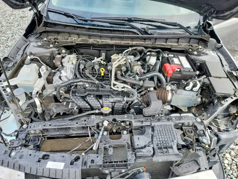 2023 NISSAN ALTIMA SR  
