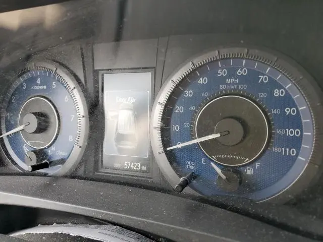 2020 TOYOTA SIENNA XLE  