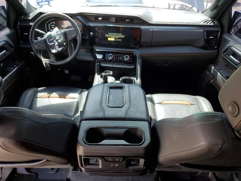 2022 GMC SIERRA K1500 AT4  