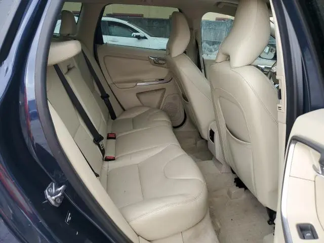 2015 VOLVO XC60 T5 PREMIER  