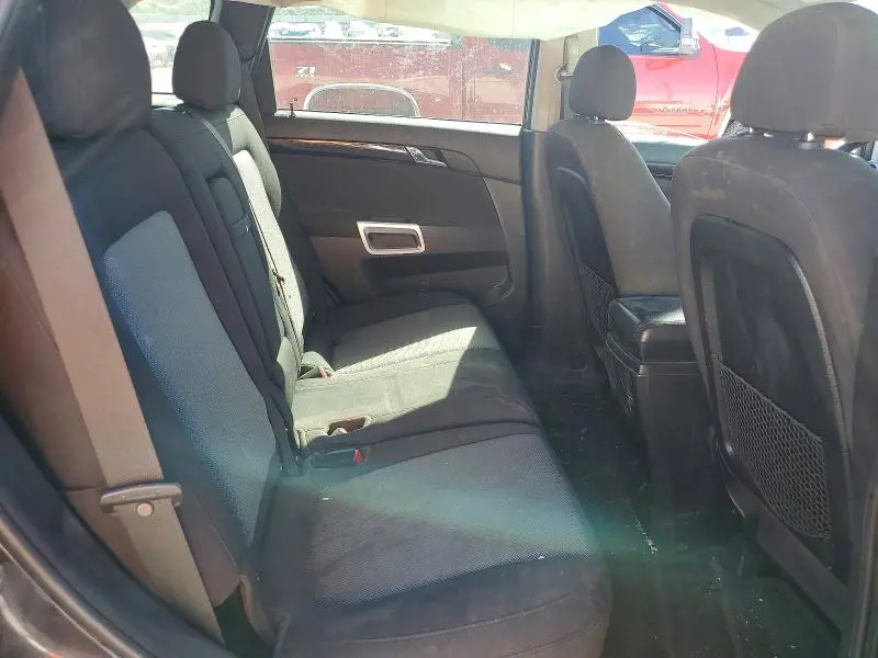 2014 CHEVROLET CAPTIVA LT  