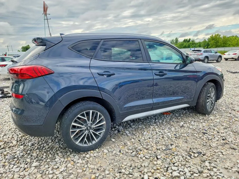 2020 HYUNDAI TUCSON SEL  