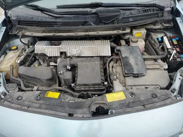 2013 TOYOTA PRIUS PLUG-IN   