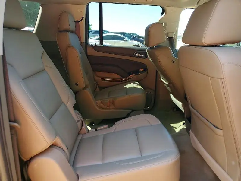 2017 CHEVROLET SUBURBAN C1500 LT  