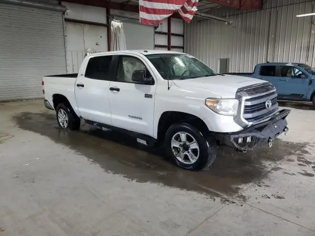 2015 TOYOTA TUNDRA CREWMAX SR5  