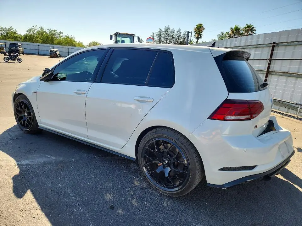 2019 VOLKSWAGEN GOLF R   