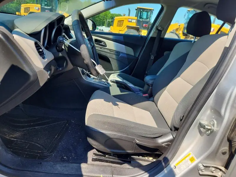 2012 CHEVROLET CRUZE LS  