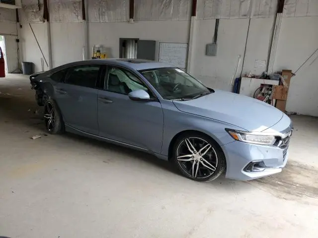 2022 HONDA ACCORD TOURING  