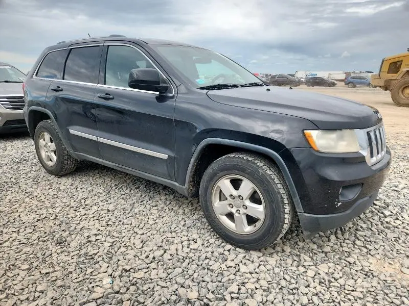 2013 JEEP GRAND CHEROKEE LAREDO  