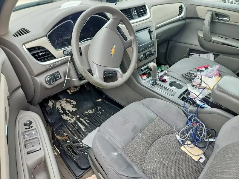 2015 CHEVROLET TRAVERSE LS  