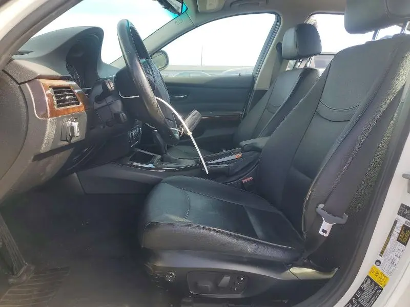 2011 BMW 328 XI SULEV  