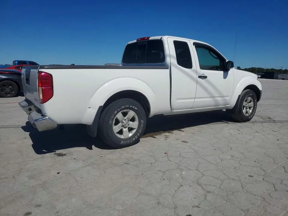 2010 NISSAN FRONTIER SE V6  