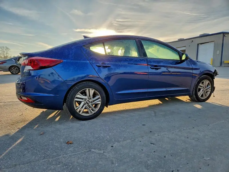 2019 HYUNDAI ELANTRA   
