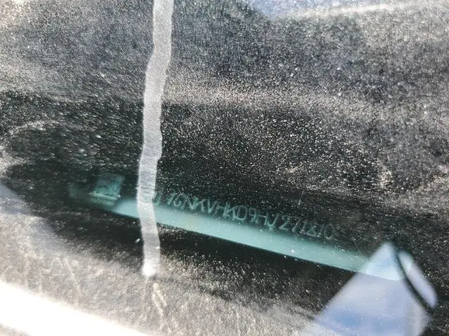 2017 CHEVROLET TRAVERSE LT  