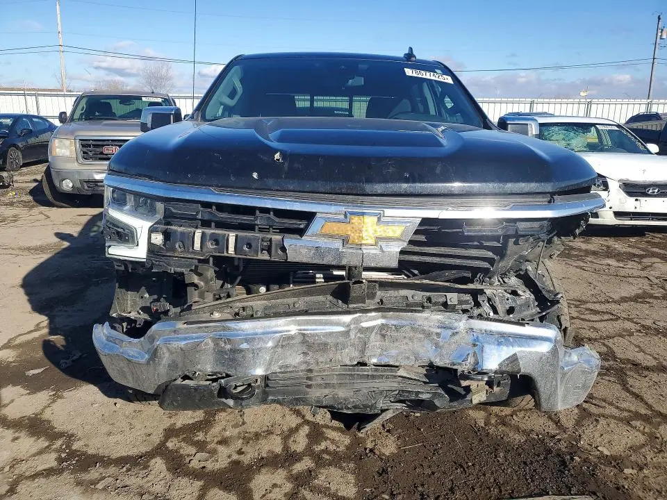 2023 CHEVROLET SILVERADO K1500 LT  