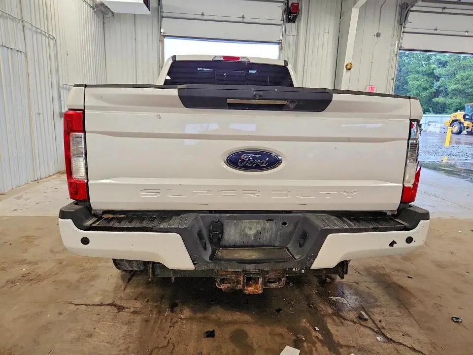 2017 FORD F350   