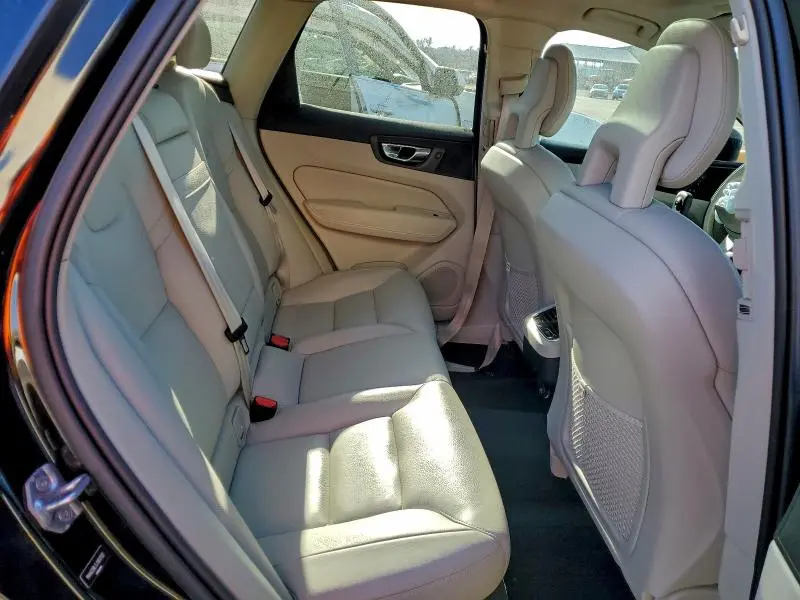 2018 VOLVO XC60 T6 INSCRIPTION  