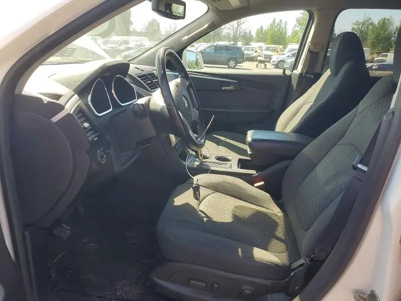 2012 CHEVROLET TRAVERSE LT  