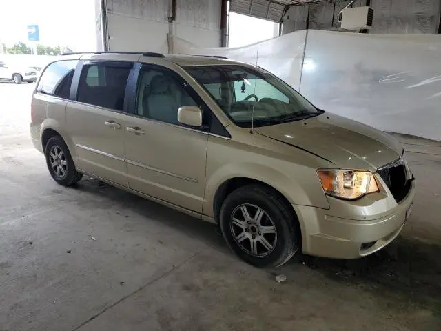 2010 CHRYSLER TOWN & COUNTRY TOURING  