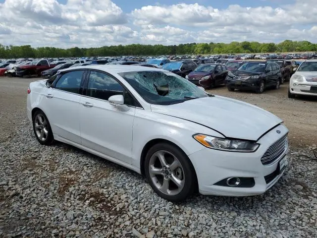 2016 FORD FUSION SE  
