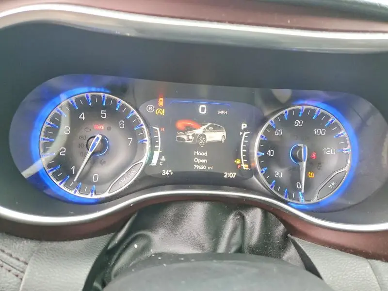 2018 CHRYSLER PACIFICA LIMITED  