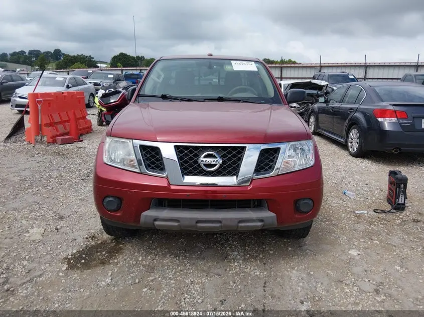 2017 NISSAN FRONTIER SV