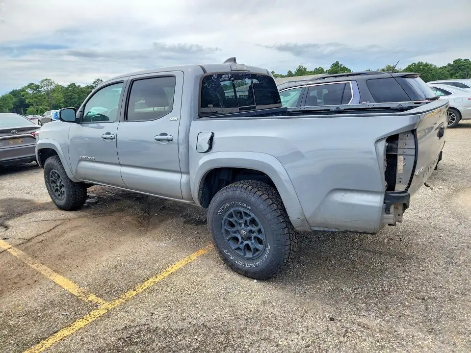 2021 TOYOTA TACOMA SR5 V6  