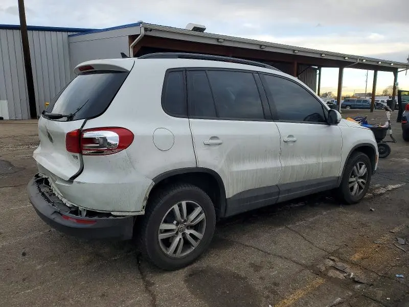 2017 VOLKSWAGEN TIGUAN S  