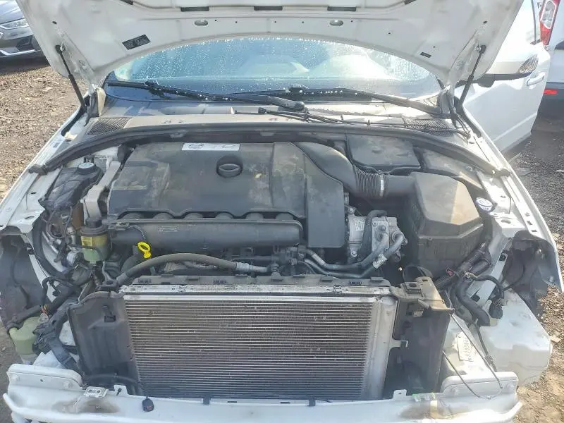 2014 VOLVO XC70 T6  