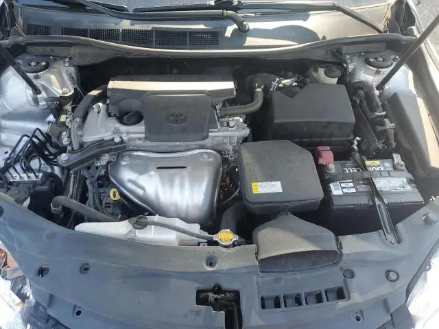 2015 TOYOTA CAMRY LE  