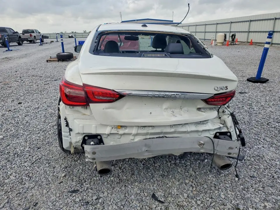 2018 INFINITI Q50 RED SPORT 400  