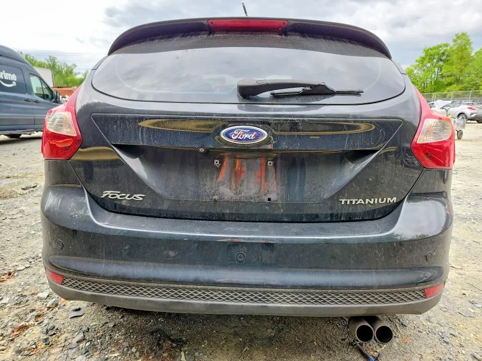 2014 FORD FOCUS TITANIUM  