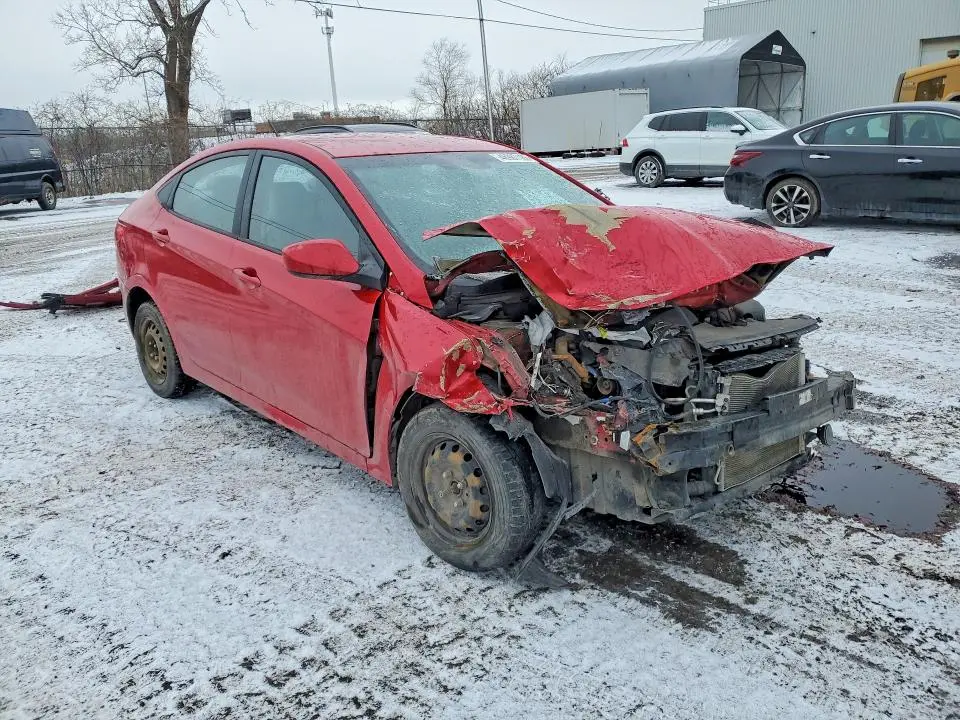 2013 HYUNDAI ACCENT GLS  