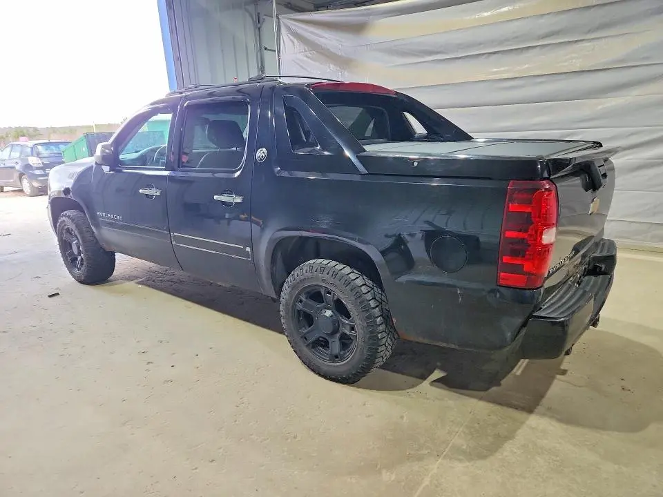 2013 CHEVROLET AVALANCHE LTZ  