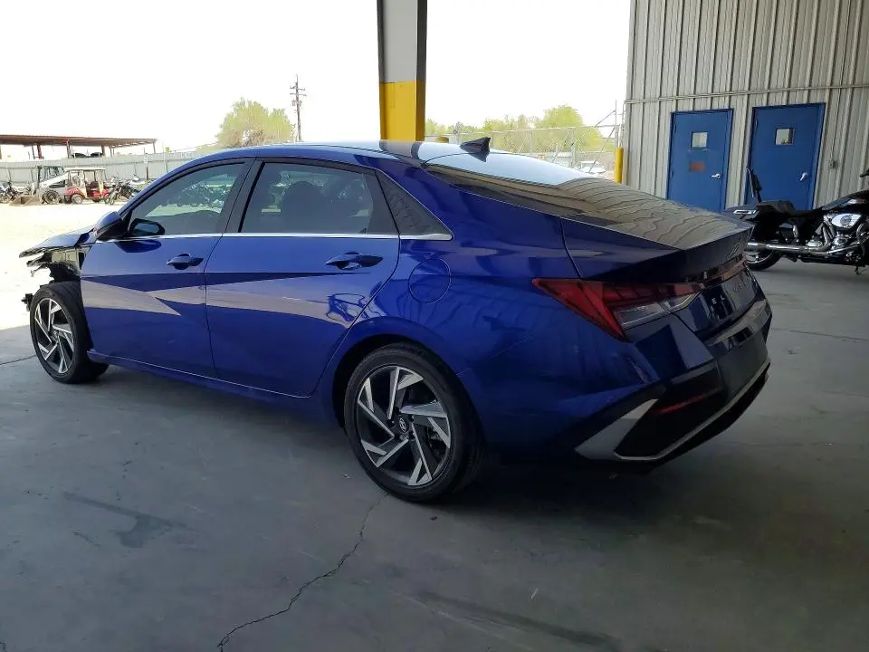 2025 HYUNDAI ELANTRA LIMITED  